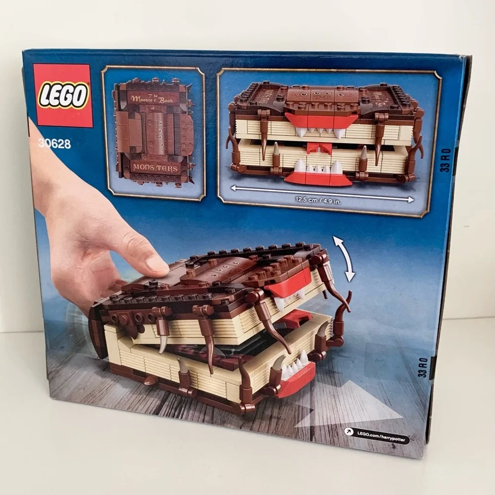 Harry Potter monster book lego set